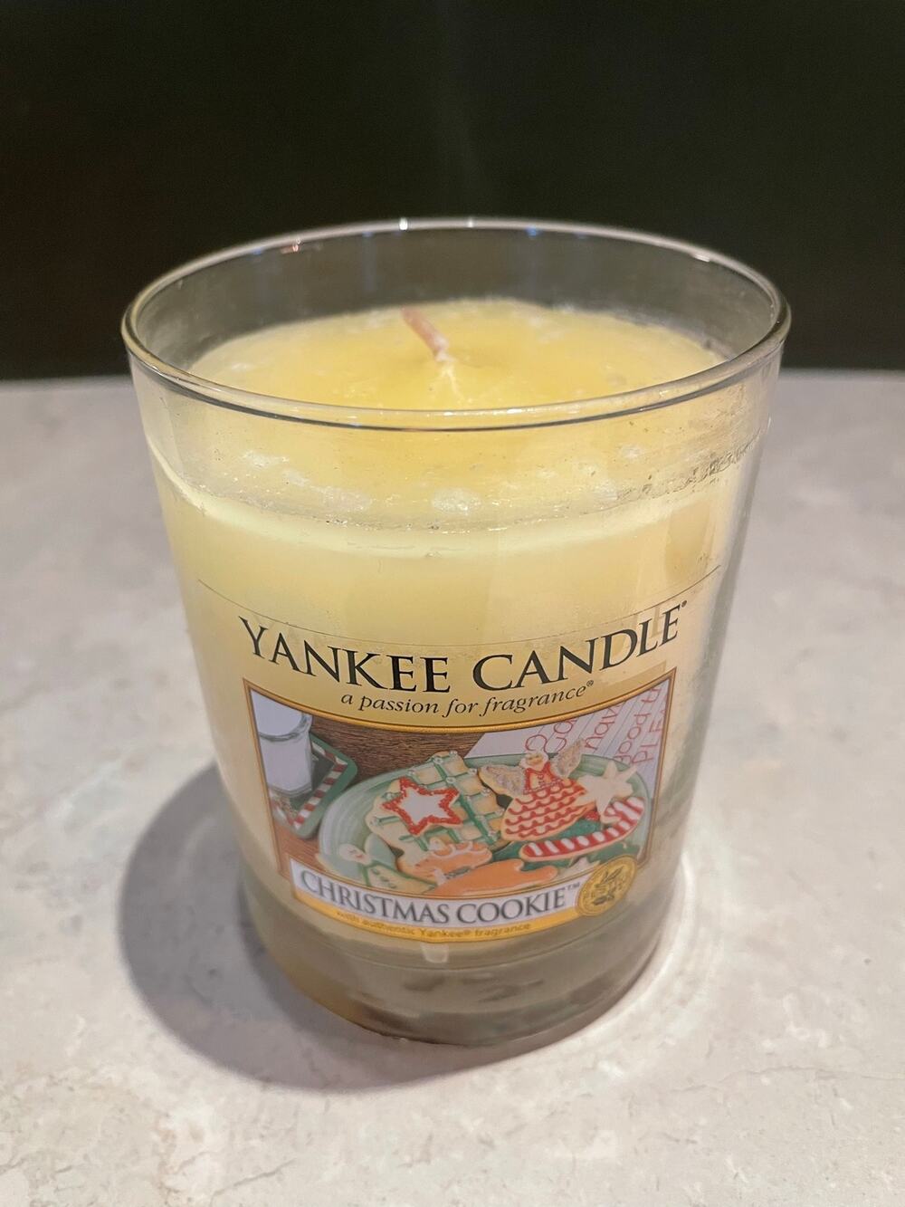 Yankee Candle 10 oz glass jar Christmas Cookie yellow Fragrance New